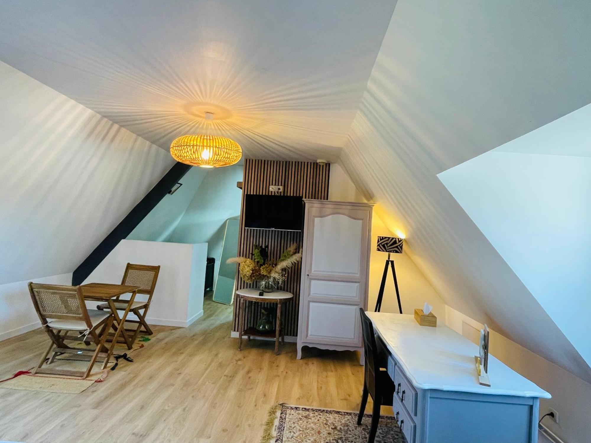 Manoir De La Houlette Bed and Breakfast Saint-Pierre-du-Vauvray Εξωτερικό φωτογραφία